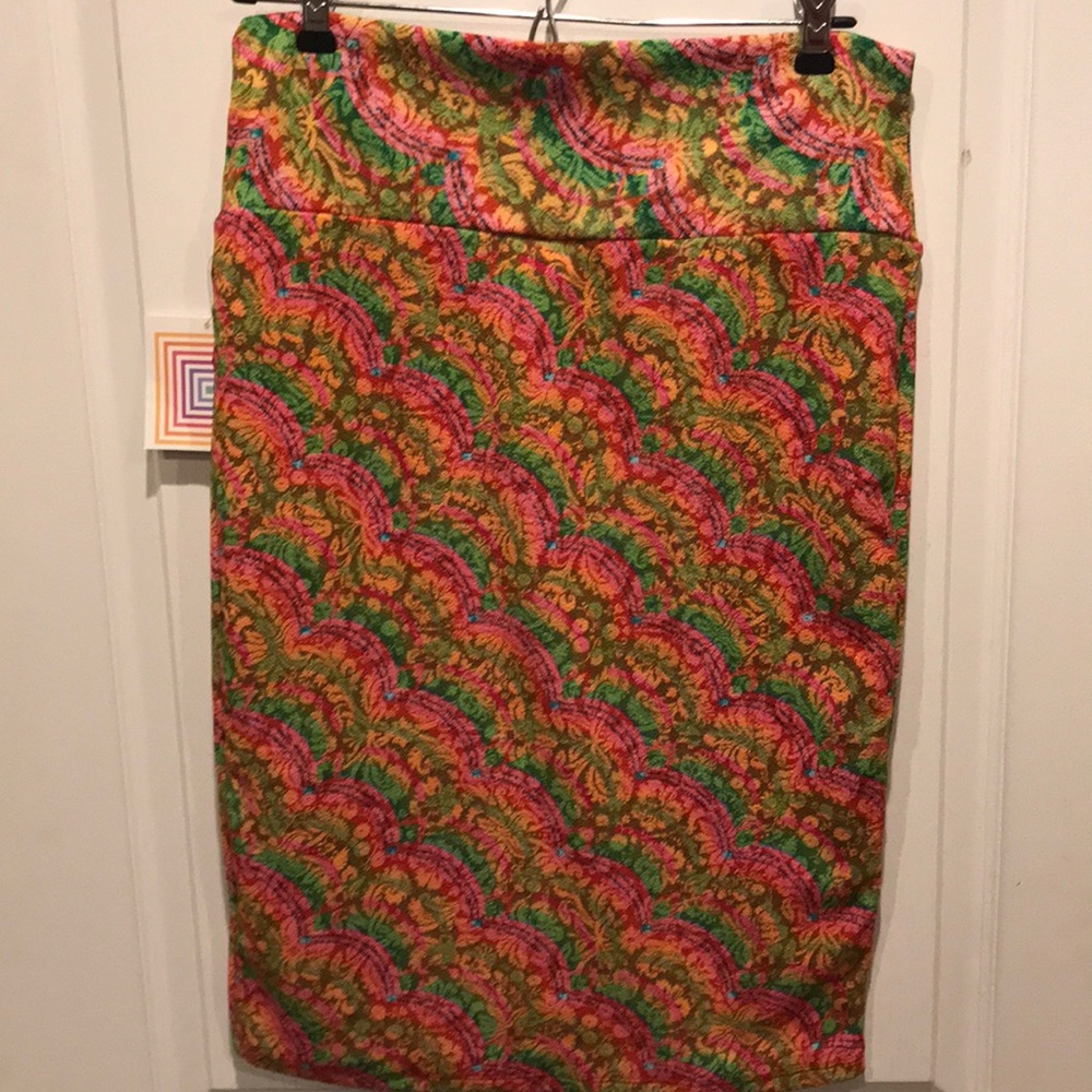 LuLaRoe Cassie Pencil Skirt size M